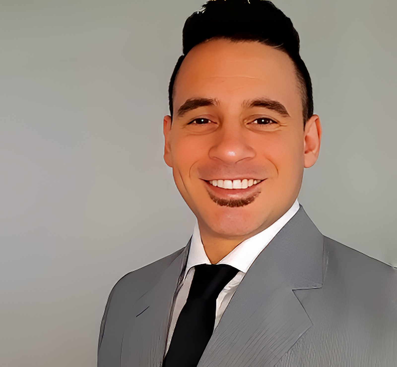 Retrato profesional de Maximiliano Rojas